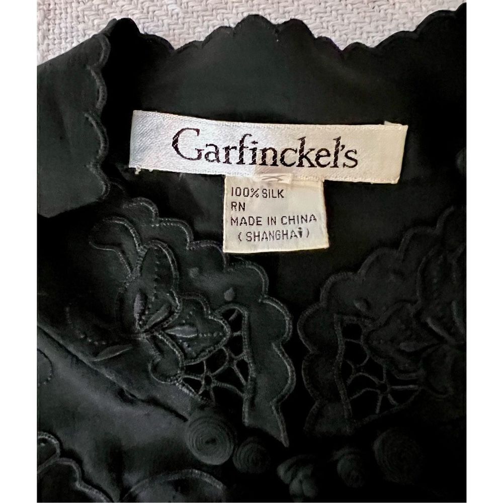 Vtg Garfinckel’s Black Cut Out Decor Frog Closure Blouse sz 10 See Measurements - Picture 8 of 11